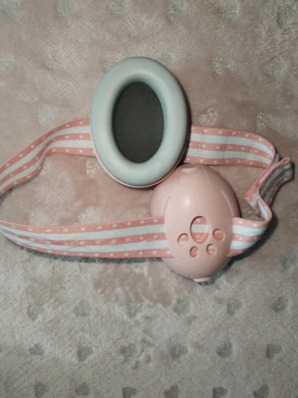 שרה לוי