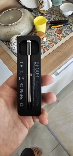 נועם פרץ